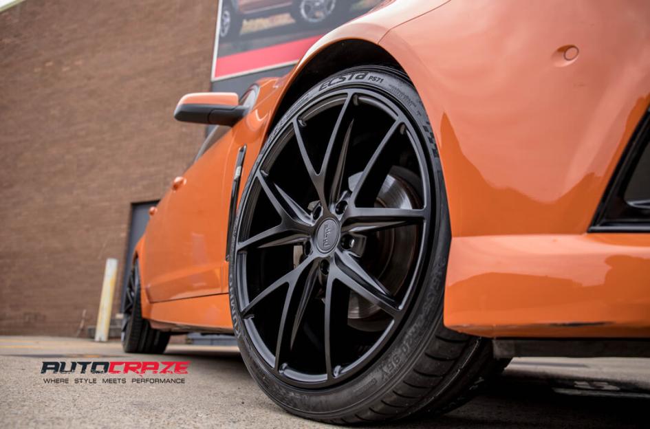 HOLDEN-COMMODORE-MISANO-MATTE-BLACK